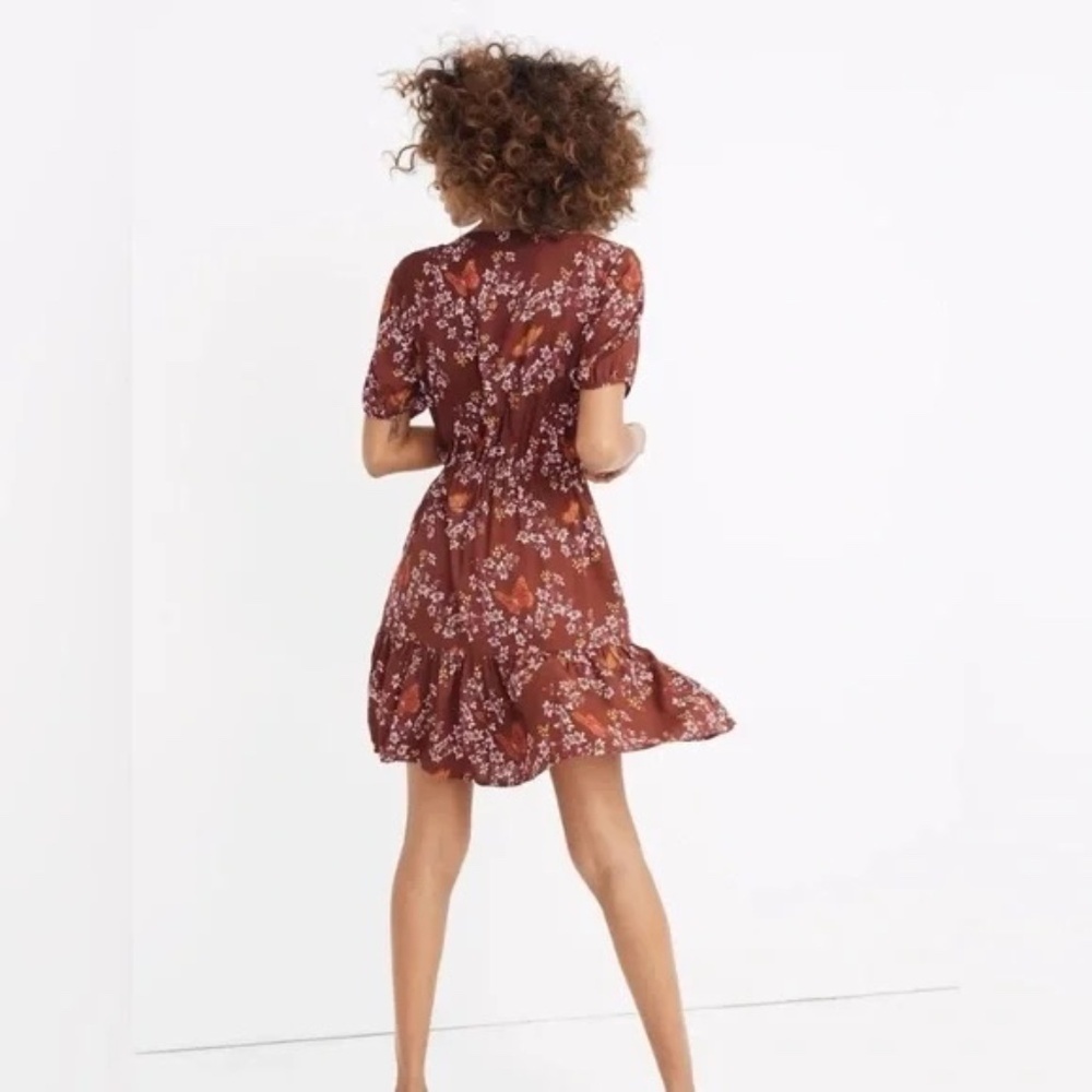 MADEWELL Ruffle Wrap Dress In Windowbox Floral & Butterfly Print Size 6 - Picture 5 of 7